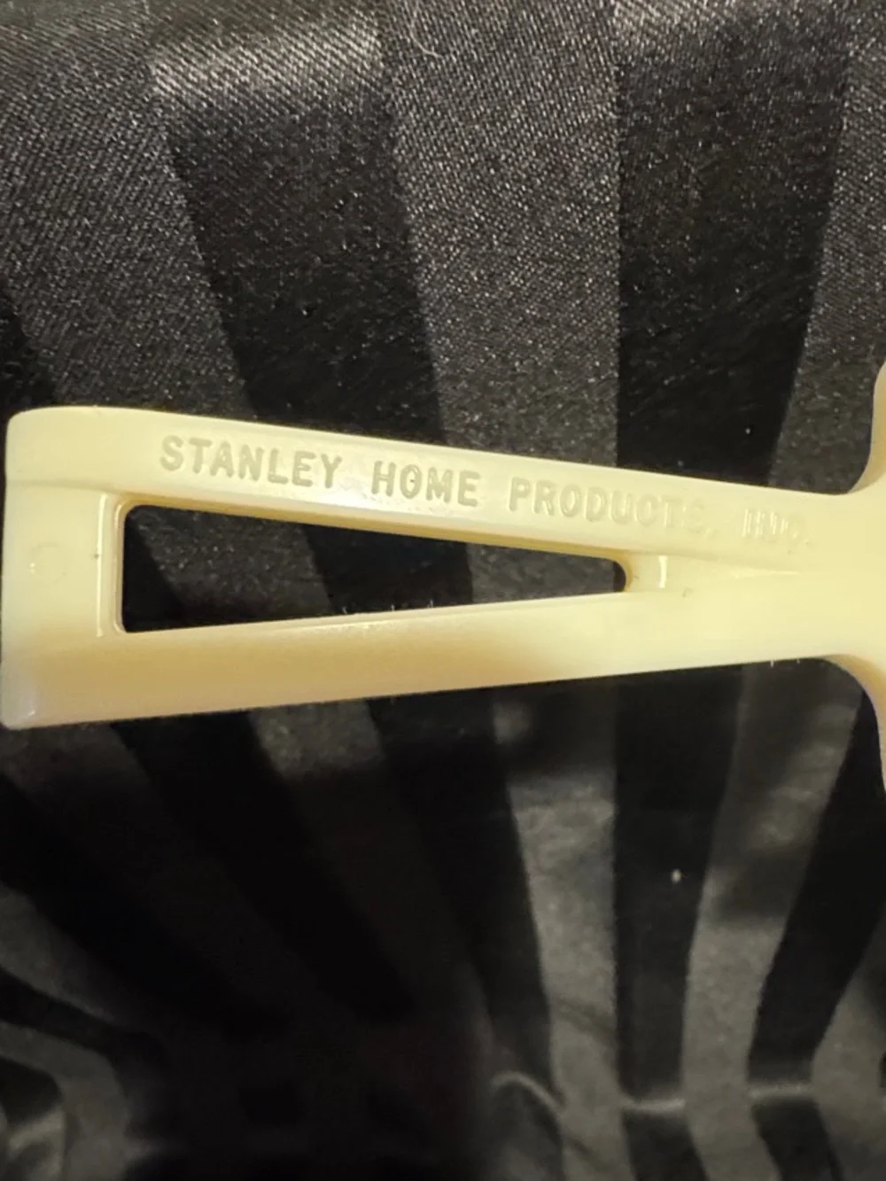Vintage Stanley Hair Comb and Hair Brush Cleaner with Original Box